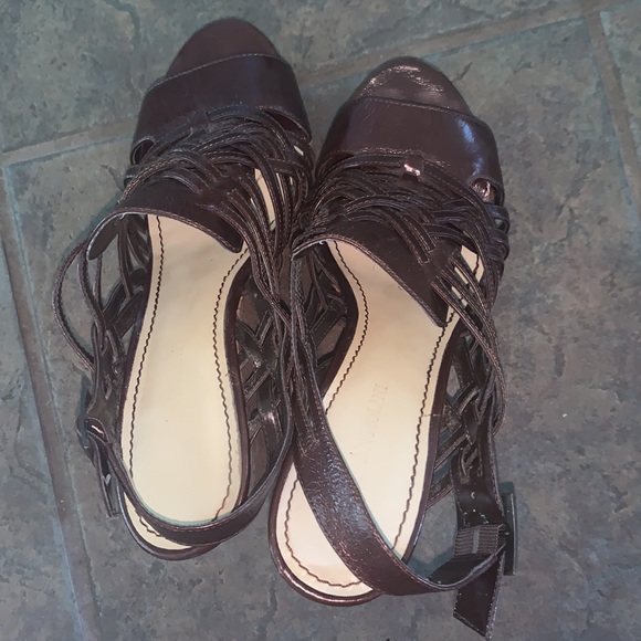 Heels - Picture 2 of 2